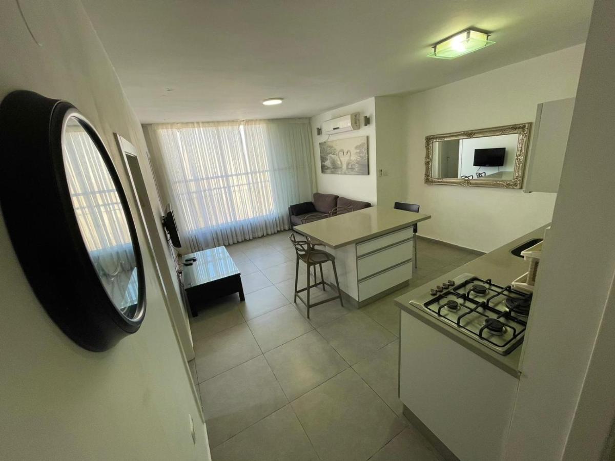 Gk Apartment Harmony Bat Yam Ngoại thất bức ảnh